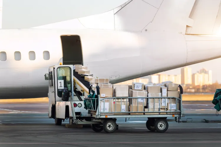 Optimizing Port and Airport Logistics to Reduce Delays and Costs in Saudi Arabia